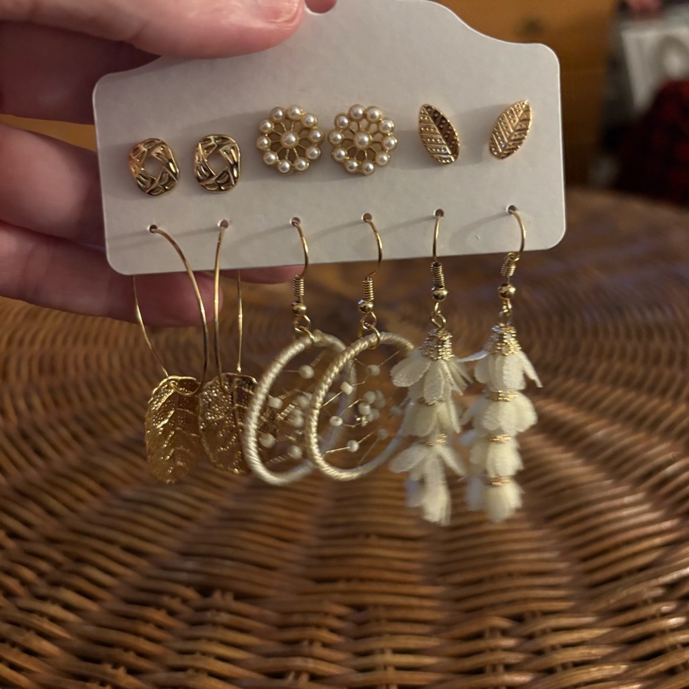 ✨ Boho Gold & Ivory Earring Set – 6 Pairs ✨